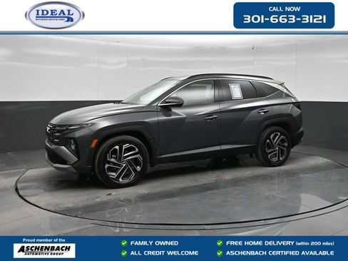 Used 2025 Hyundai Tucson Limited FWD image 1