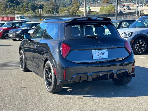 New 2026 MINI Cooper S image 3
