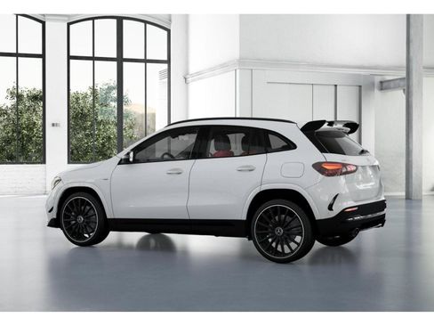 New 2026 Mercedes-Benz GLA 35 AMG 4MATIC image 31