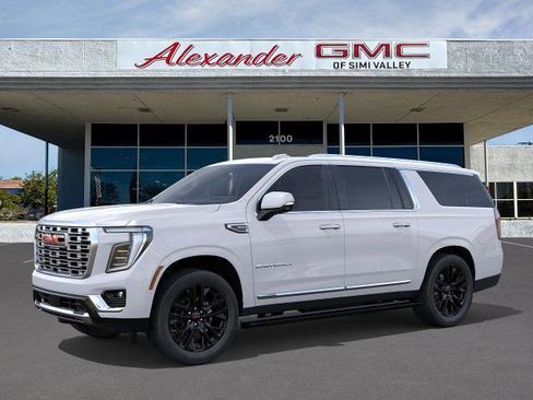 New 2026 GMC Yukon XL Denali w/ Sun & Power Step Package image 2
