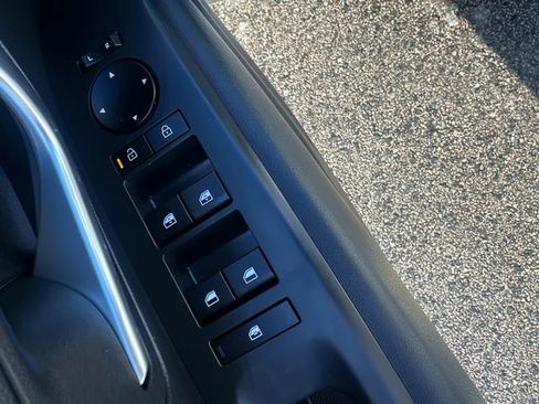 Used 2025 Hyundai Tucson Blue image 24