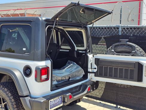 New 2026 Jeep Wrangler Unlimited Sport AWD/4WD image 8