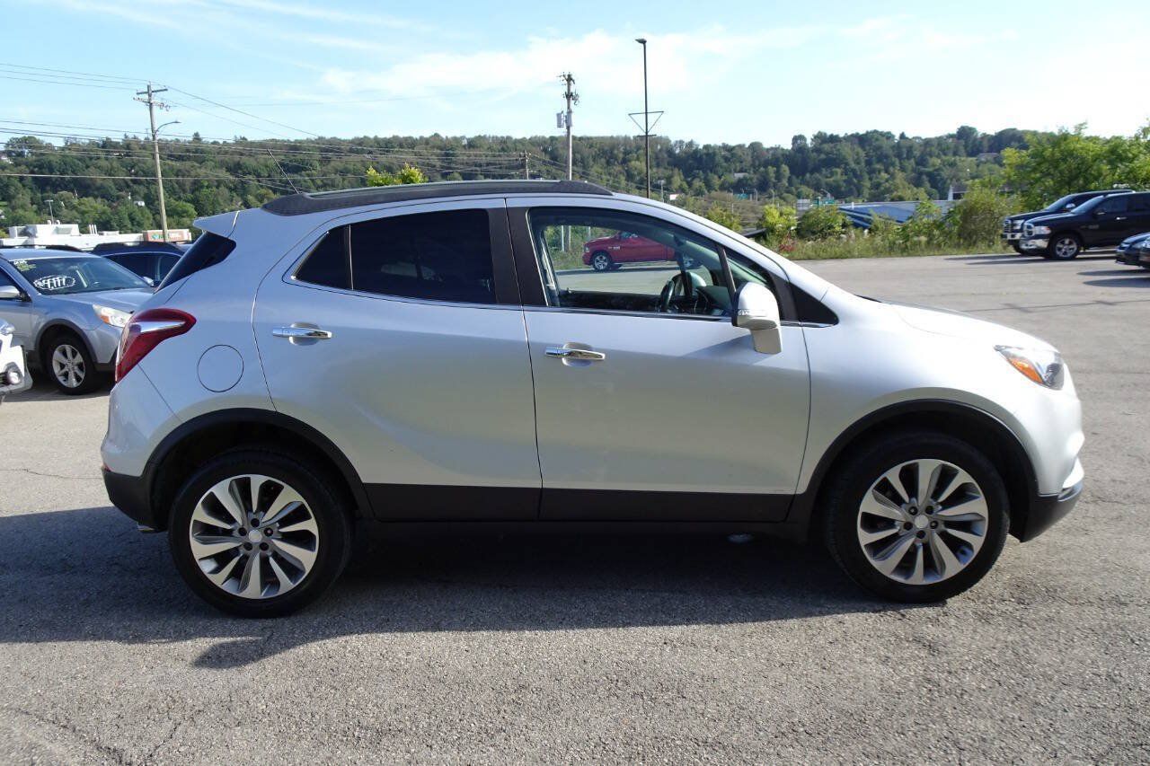 Used 2017 Buick Encore Preferred AWD/4WD image 5