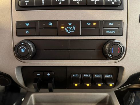 Used 2015 Ford F350 XLT w/ XLT Value Package AWD/4WD image 17