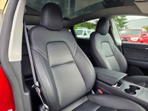 Used 2024 Tesla Model Y Performance AWD/4WD image 29