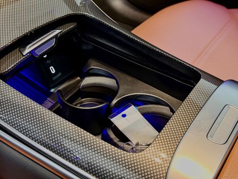 Used 2026 Mercedes-Benz GLC 300 image 34