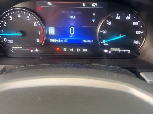 Certified 2021 Ford Explorer XLT w/ Equipment Group 202A image 32