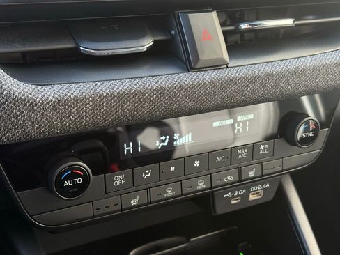 New 2026 Subaru Outback Limited image 17