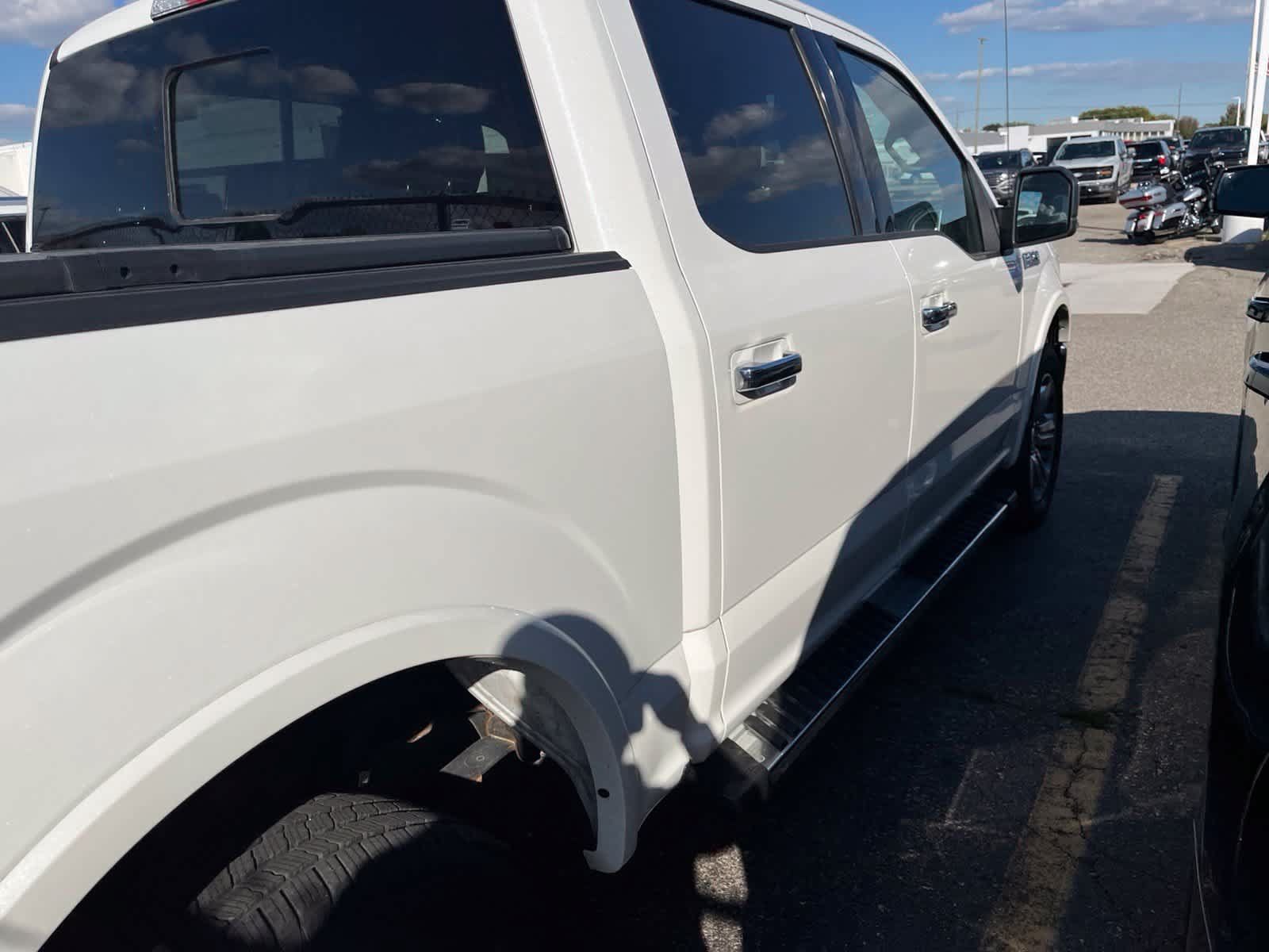 Used 2020 Ford F150 Lariat w/ Equipment Group 502A Luxury AWD/4WD image 18