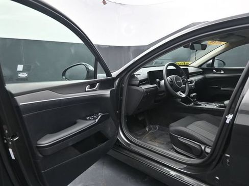 Used 2026 Kia K5 LXS FWD image 11