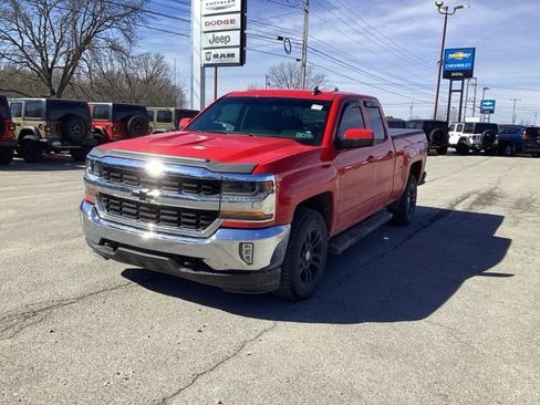 Used 2018 Chevrolet Silverado 1500 LT w/ All Star Edition image 3