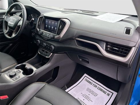 Used 2024 GMC Terrain AT4 w/ Infotainment Package II image 29