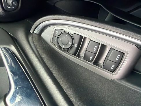 Used 2020 Chevrolet Malibu LT w/ Fleet LT Safety Package FWD image 12