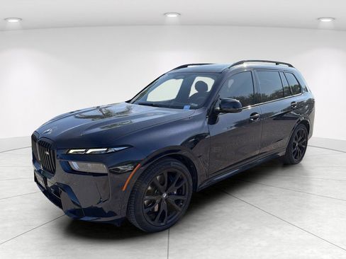 Used 2024 BMW X7 M60i w/ Executive Package AWD/4WD image 8