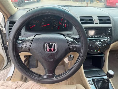Used 2003 Honda Accord EX image 10