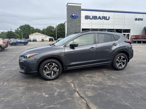 Used 2024 Subaru Crosstrek 2.0i Premium AWD/4WD image 4
