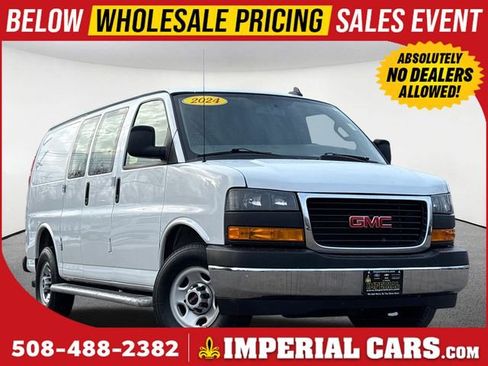 Used 2024 GMC Savana 2500 w/ Driver Convenience Package image 1