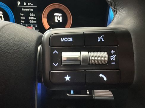 Used 2025 Hyundai Santa Fe SE image 22