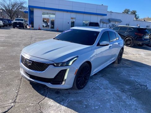 Used 2022 Cadillac CT5 Premium Luxury image 3