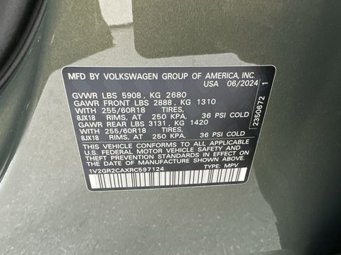 Used 2024 Volkswagen Atlas Peak Edition SEL image 39