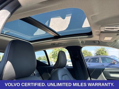 Certified 2026 Volvo XC40 B5 Plus AWD/4WD image 15