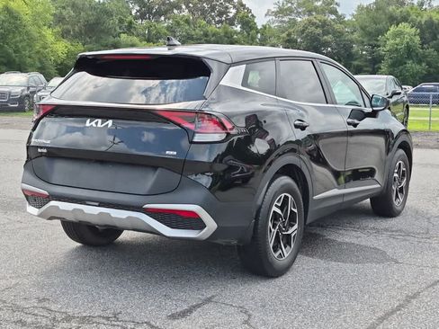 Used 2023 Kia Sportage LX AWD/4WD image 5