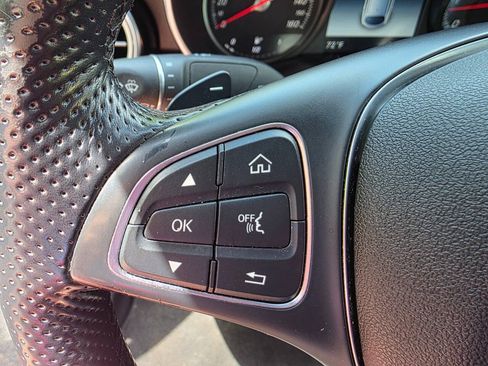 Used 2019 Mercedes-Benz GLC 300 4MATIC Coupe image 18