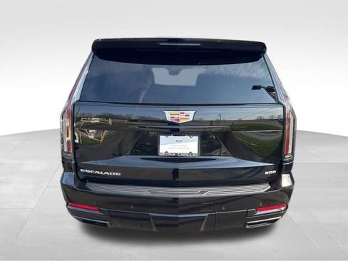 Used 2025 Cadillac Escalade Sport w/ Touring Package AWD/4WD image 5