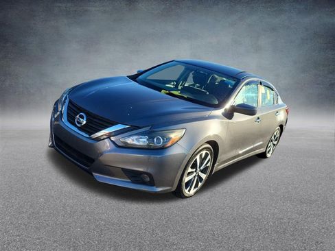 Used 2017 Nissan Altima 2.5 SR image 35