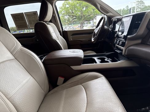 Used 2020 RAM 2500 Laramie AWD/4WD image 31