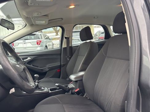 Used 2017 Ford Focus SE image 13