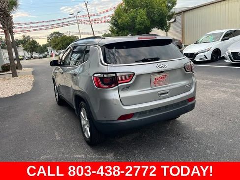 Used 2022 Jeep Compass Latitude w/ Sun and Sound Group FWD image 36