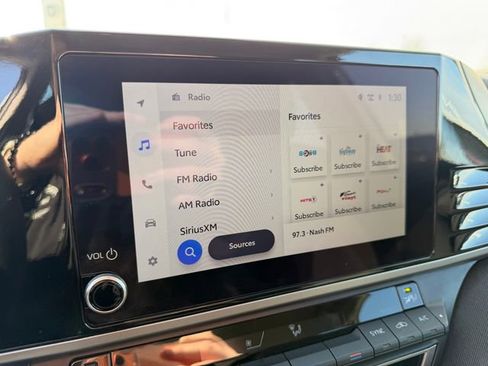 Used 2025 Toyota Camry LE image 21