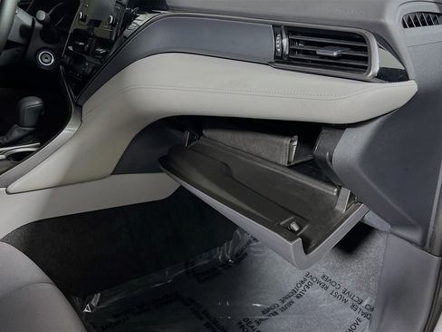 Used 2023 Toyota Camry LE FWD image 35