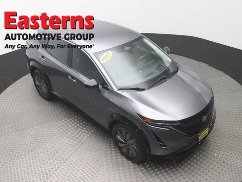 Used 2023 Nissan Ariya FWD image 3