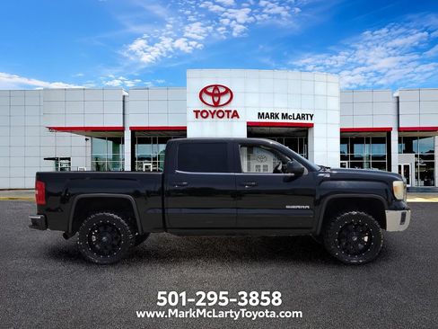 Used 2015 GMC Sierra 1500 SLE w/ SLE Value Package AWD/4WD image 6