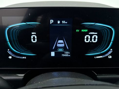 Used 2023 Kia Niro EX Touring FWD image 36