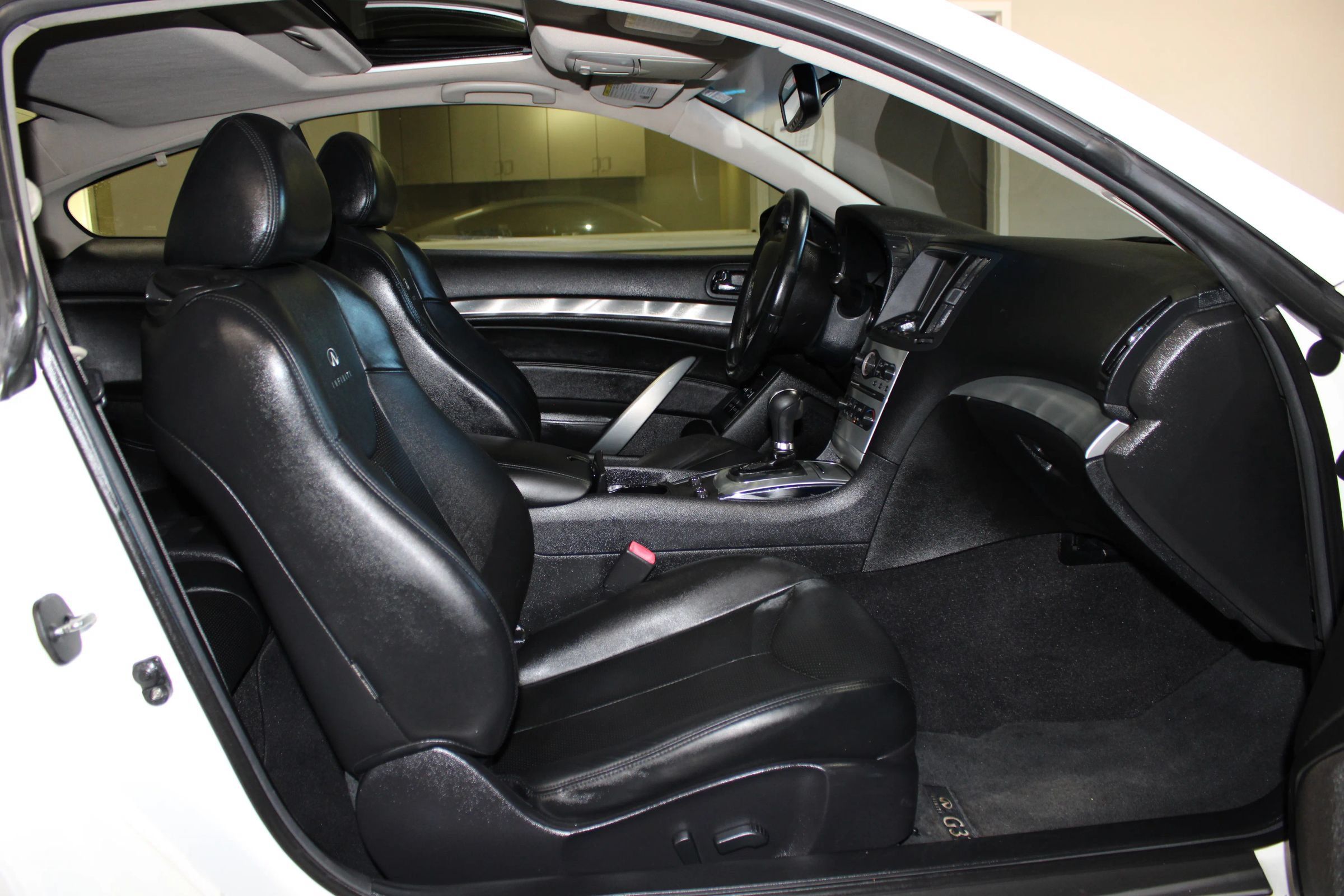 Used 2013 INFINITI G37 Journey w/ Premium Pkg RWD image 28