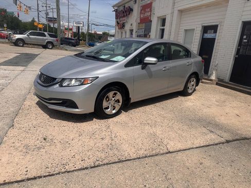 Used 2014 Honda Civic LX image 3