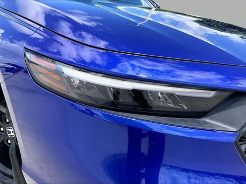 Used 2024 Honda Accord Sport image 27