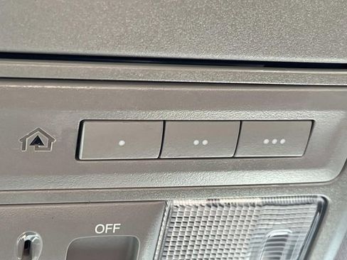 Used 2021 Honda CR-V EX-L image 40