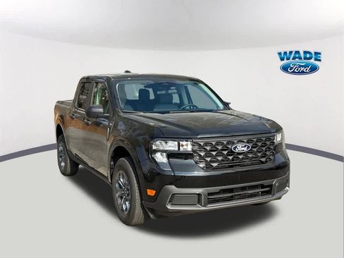 New 2025 Ford Maverick XLT image 3