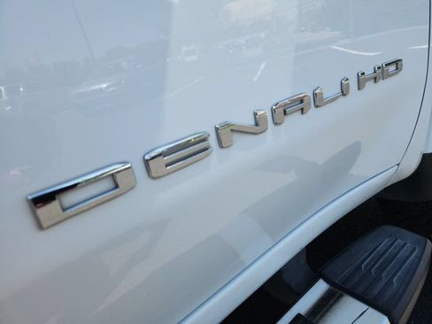 Used 2020 GMC Sierra 2500 Denali w/ Denali Ultimate Package AWD/4WD image 20