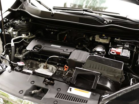 Used 2017 Honda CR-V LX image 25