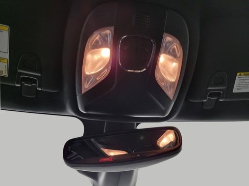Used 2024 Jeep Compass Limited AWD/4WD image 18