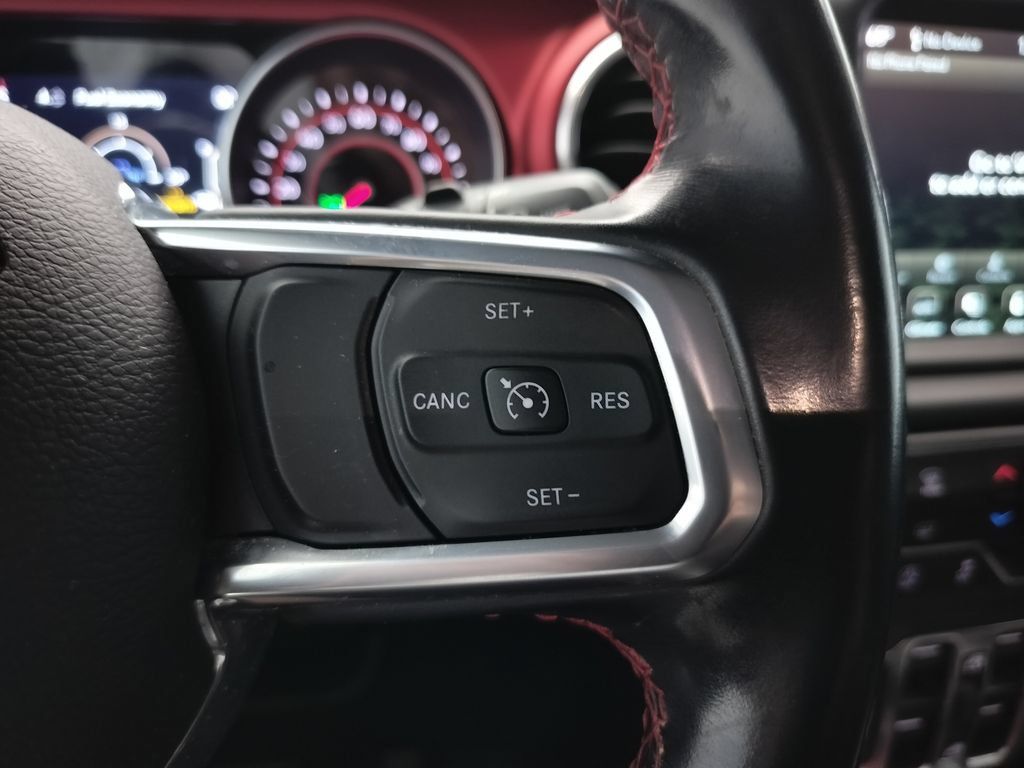 Used 2021 Jeep Wrangler Unlimited Rubicon AWD/4WD image 10