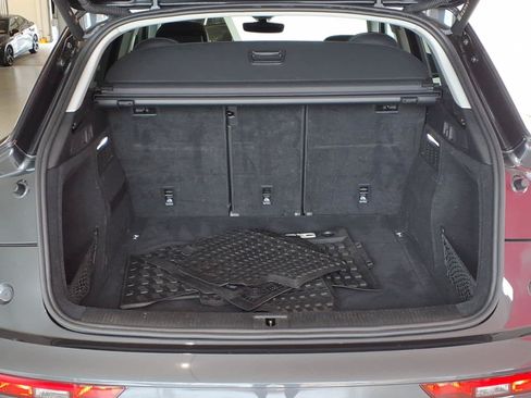 Used 2023 Audi Q5 2.0T Premium w/ Convenience Package AWD/4WD image 10