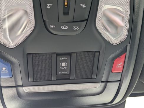 New 2026 RAM 2500 Big Horn AWD/4WD image 23