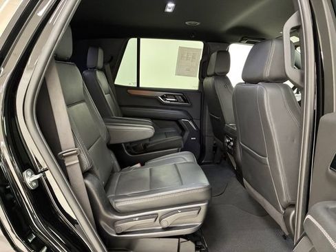 Certified 2025 GMC Yukon Denali AWD/4WD image 16