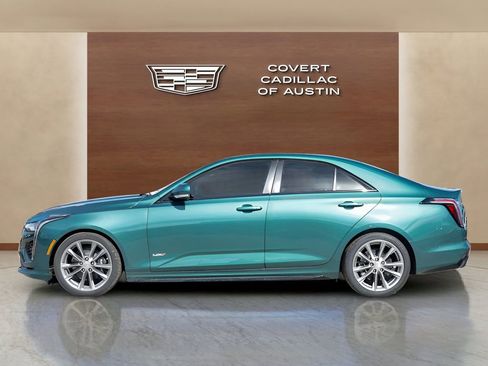 New 2026 Cadillac CT4 V image 5